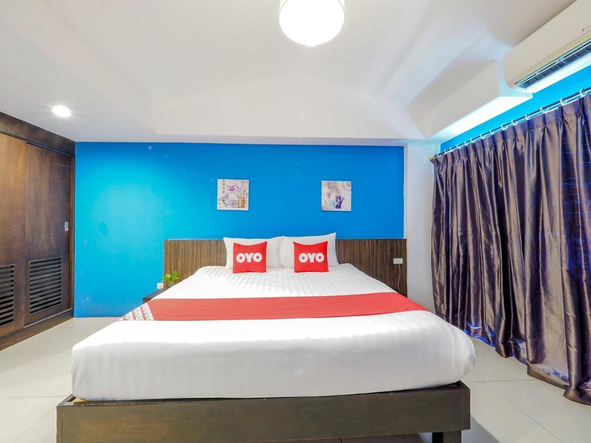 Oyo 75367 Ud Pattaya Hotel バーンラムン エクステリア 写真