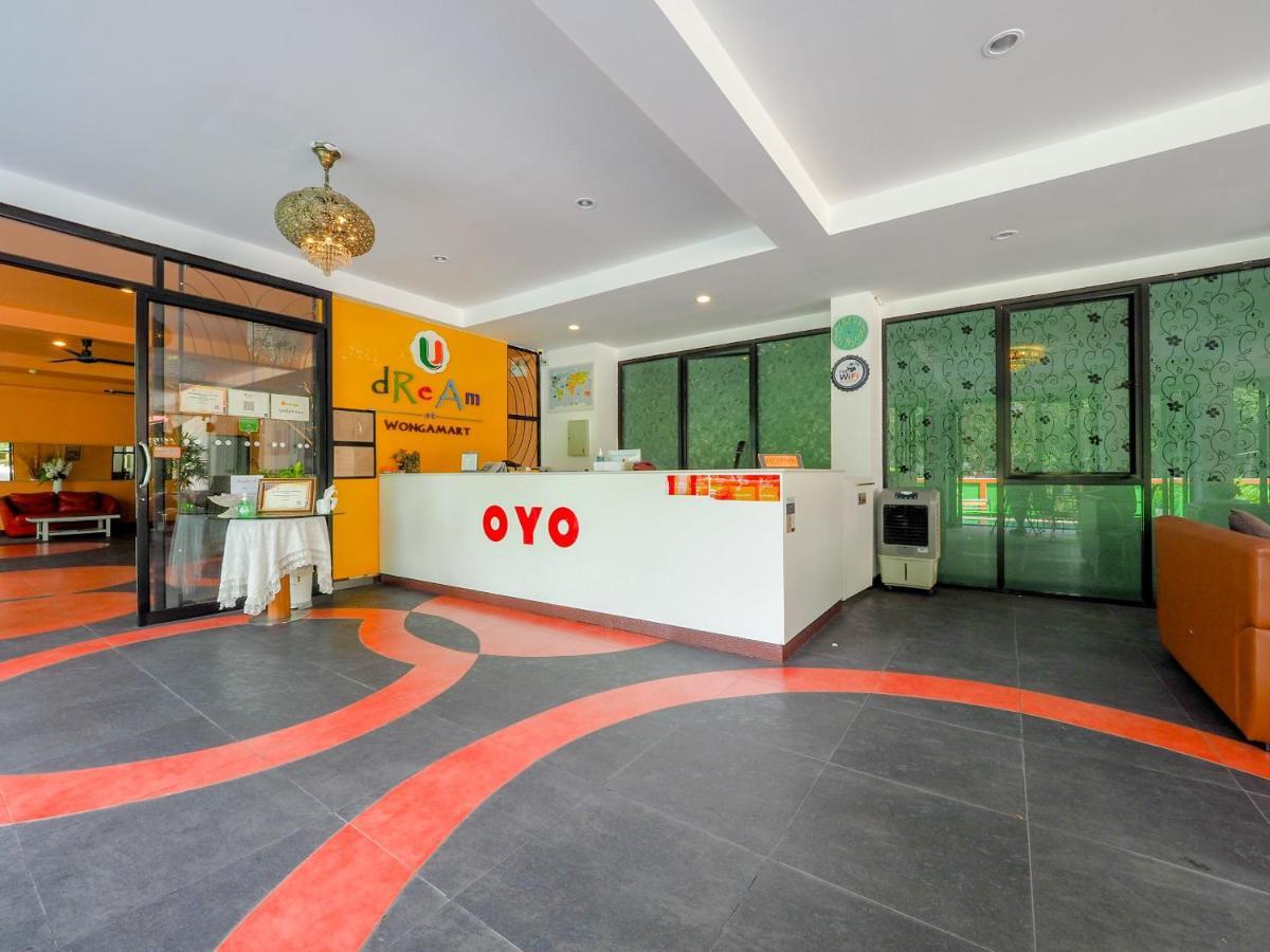 Oyo 75367 Ud Pattaya Hotel バーンラムン エクステリア 写真