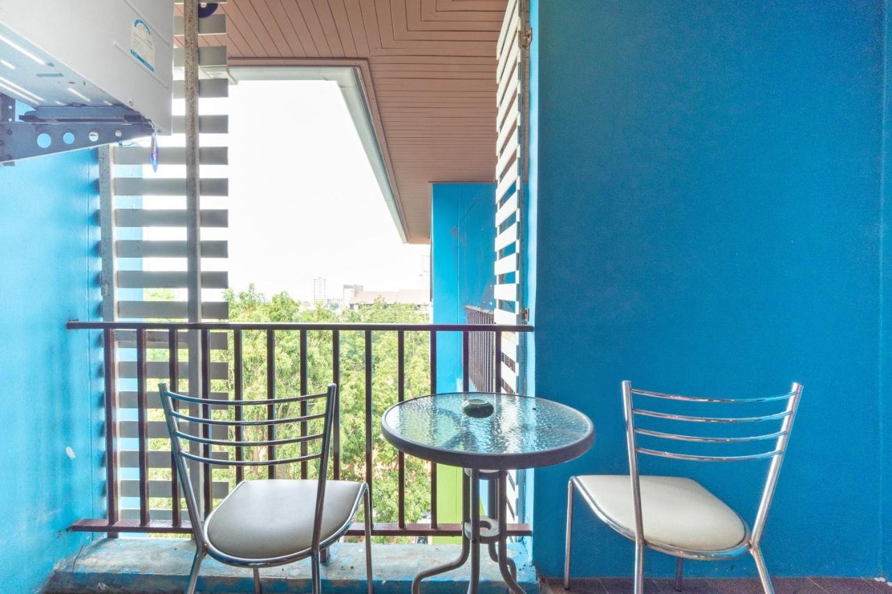 Oyo 75367 Ud Pattaya Hotel バーンラムン エクステリア 写真