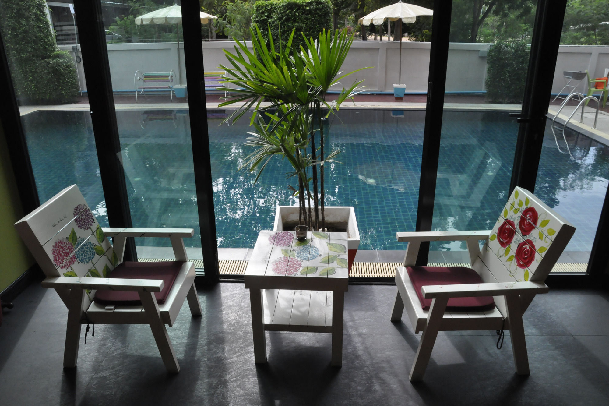 Oyo 75367 Ud Pattaya Hotel バーンラムン エクステリア 写真