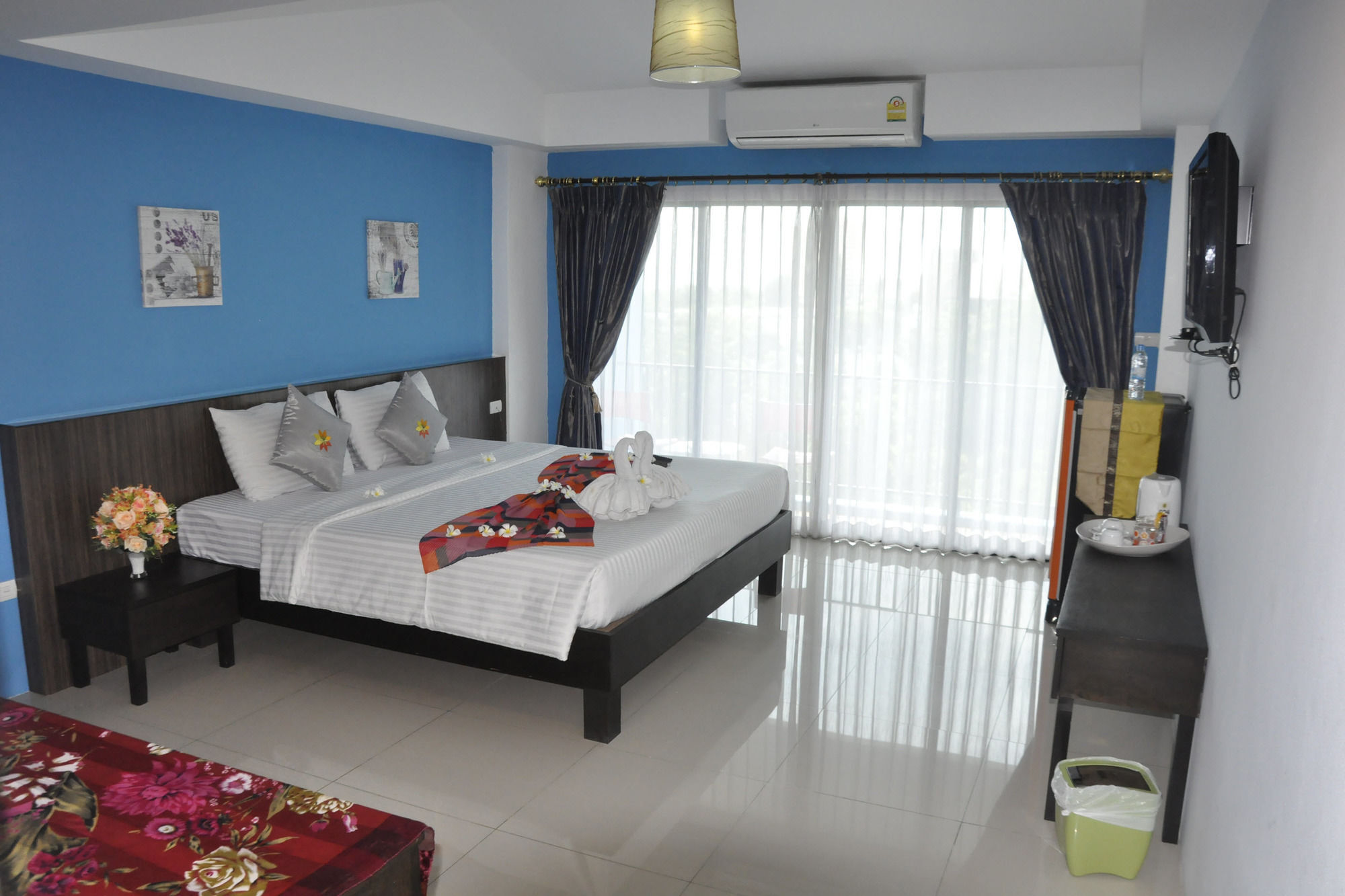 Oyo 75367 Ud Pattaya Hotel バーンラムン エクステリア 写真